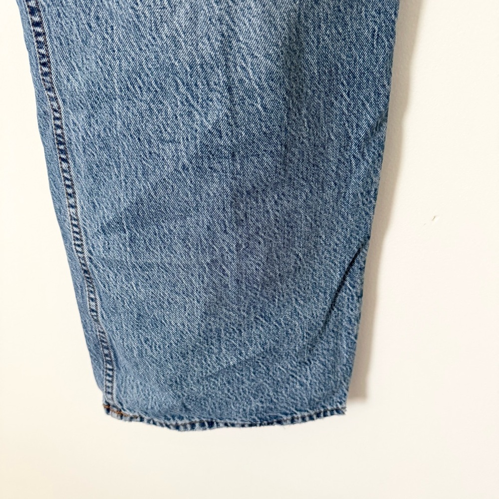 Abercrombie & Fitch Curve Love High Rise Loose Jean Size 14/32 - Picture 9 of 15